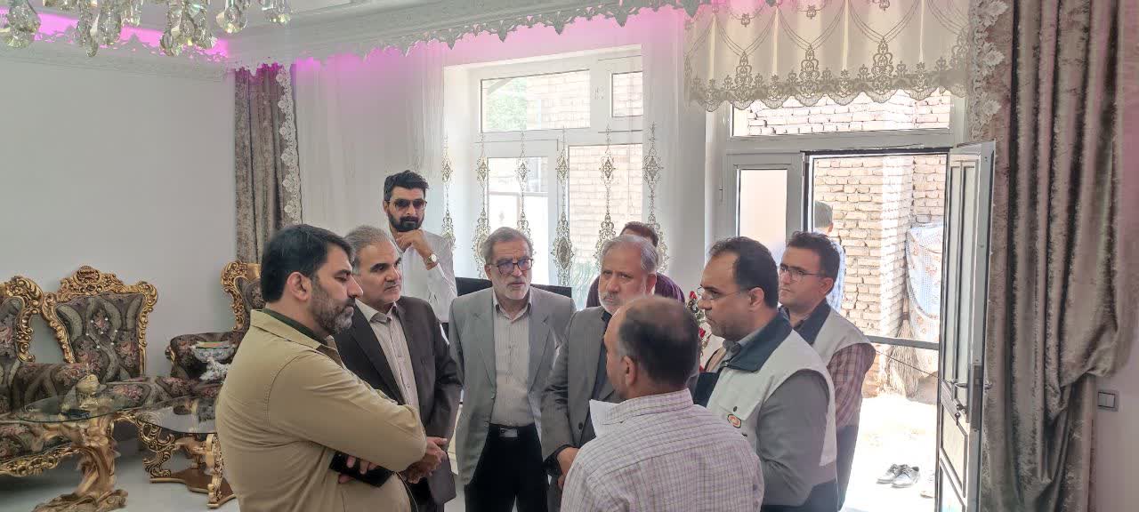 آلبوم تصویری/ بازدید میدانی معاون توسعه روستایی، مناطق محروم و عشایر ریاست جمهوری از روند بازسازی مناطق زلزلهزده خوی