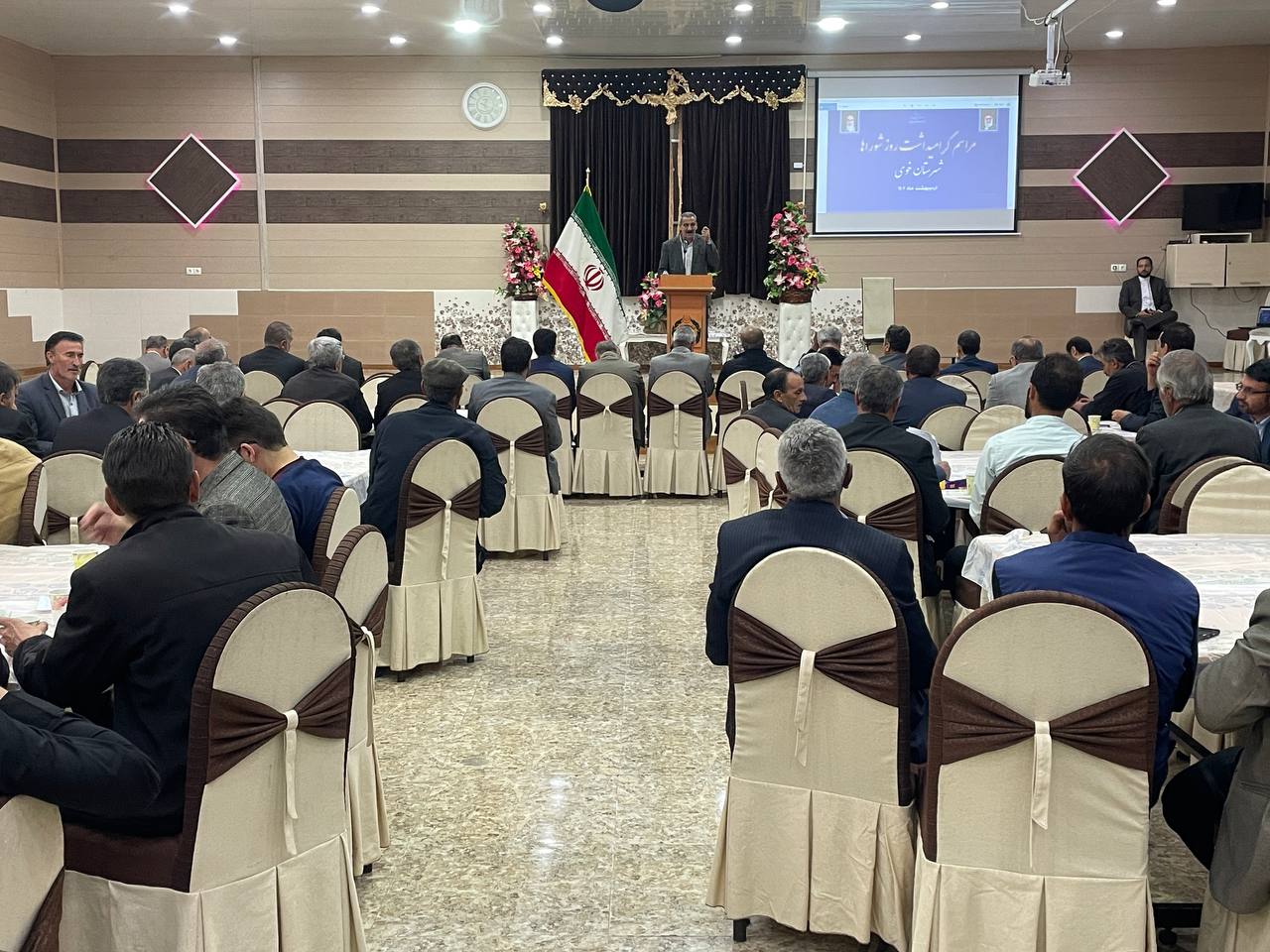 برگزاری همایش گرامیداشت روز شوراها در خوی