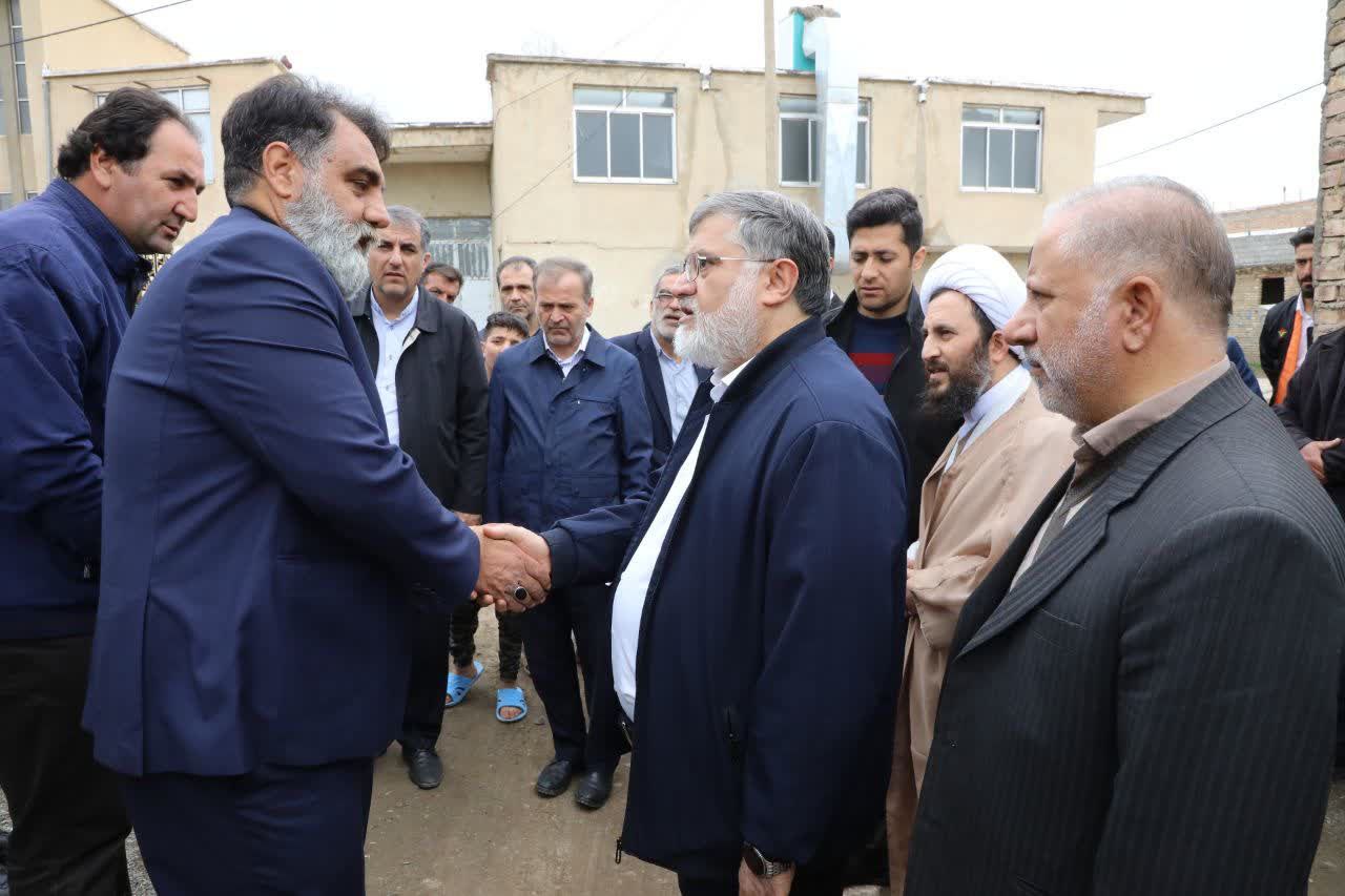 بازدید میدانی استاندار آذربایجانغربی از روند بازسازی مناطق زلزلهزده روستای پیر موسی