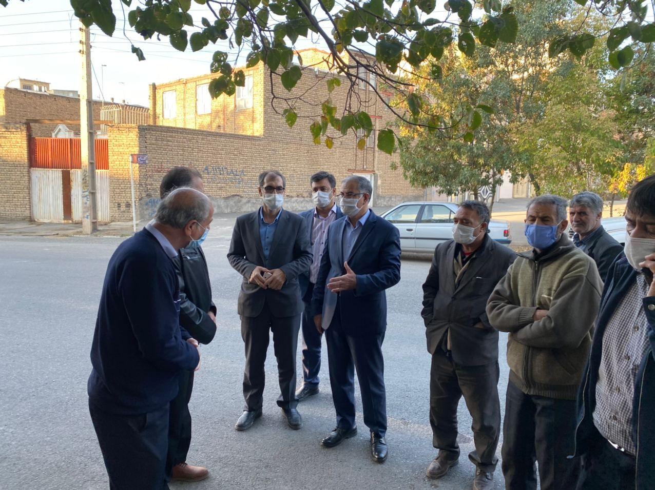 فرماندار شهرستان خوی از توزیع بیش از 200 تن آرد به نانوایی ها مازاد بر سهمیه ی مصوب برای تعادل بخشیدن به عرضه و تقاضای نان خبر داد.