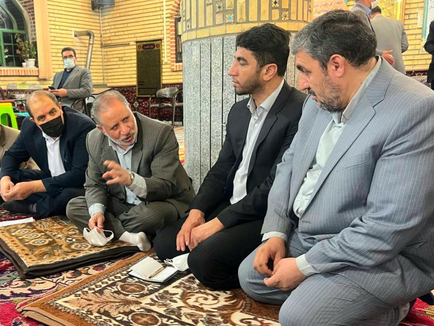 اولین شب از برنامه ملاقات مردمی " هر شب یک مسجد "