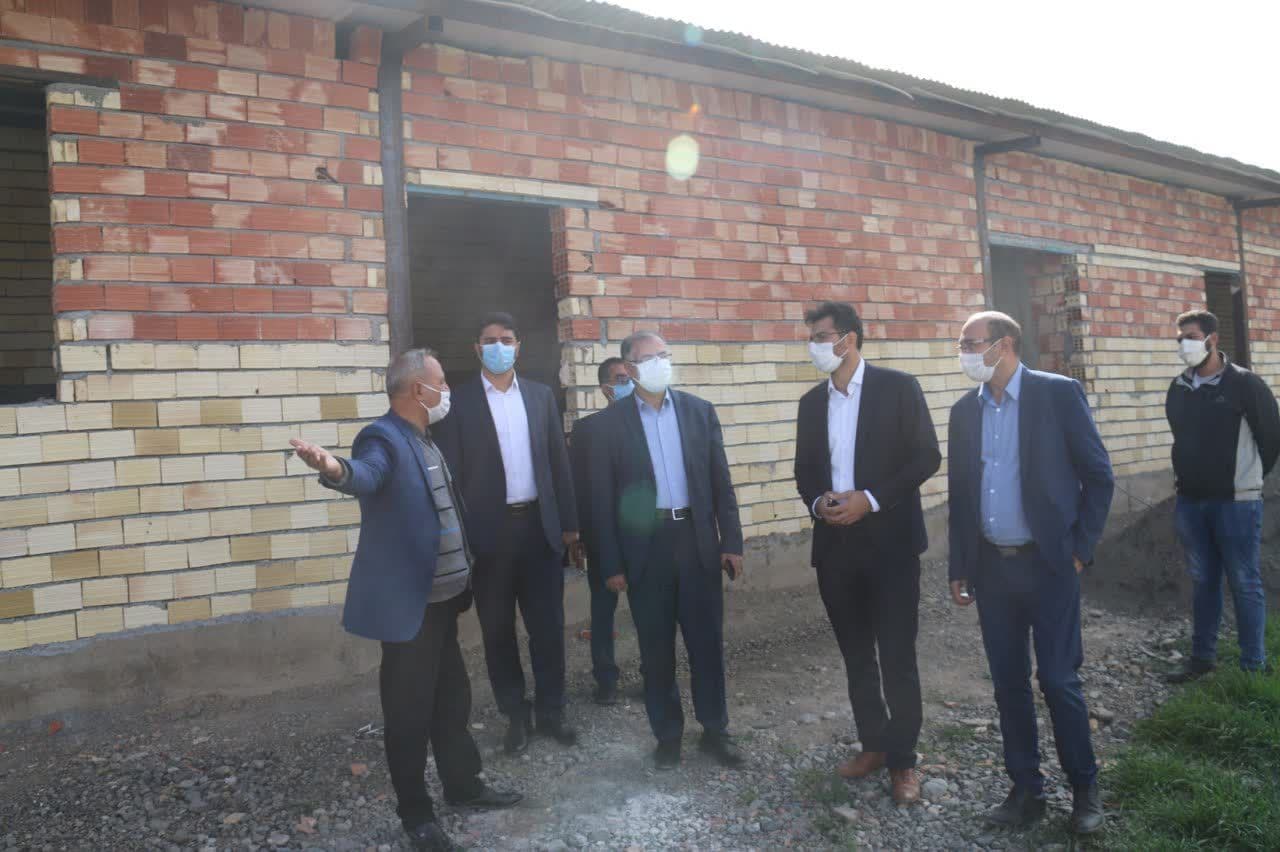 بازدید فرماندار شهرستان خوی از روند ساخت مجتمع فرهنگی و ورزشی در محله ملاباغی