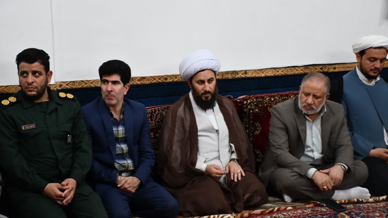 بررسی مسایل و مشکلات شهر و بخش ایواوغلی