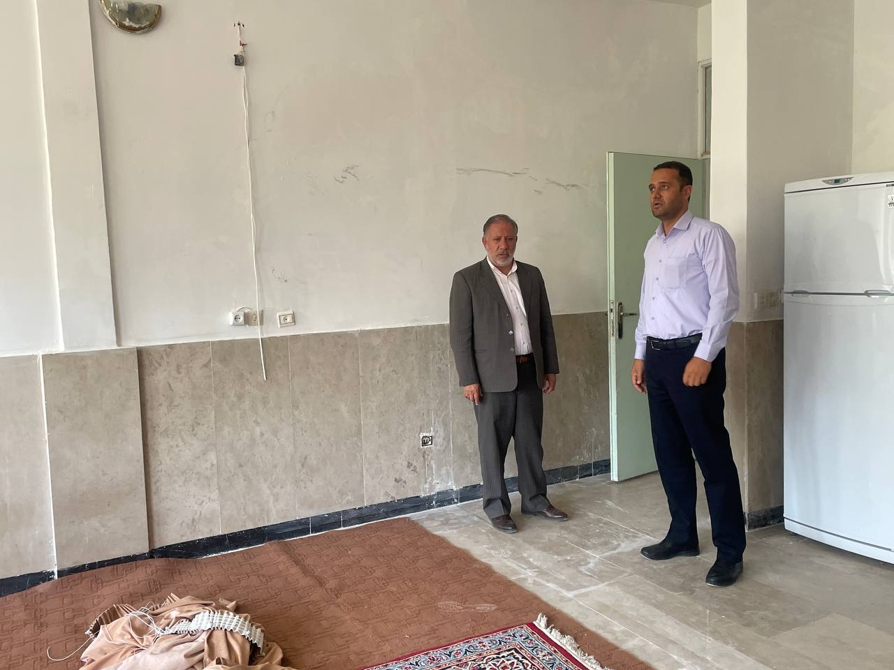 بازدید میدانی فرماندار خوی از روند بازسازی دانشکده علوم قرآنی