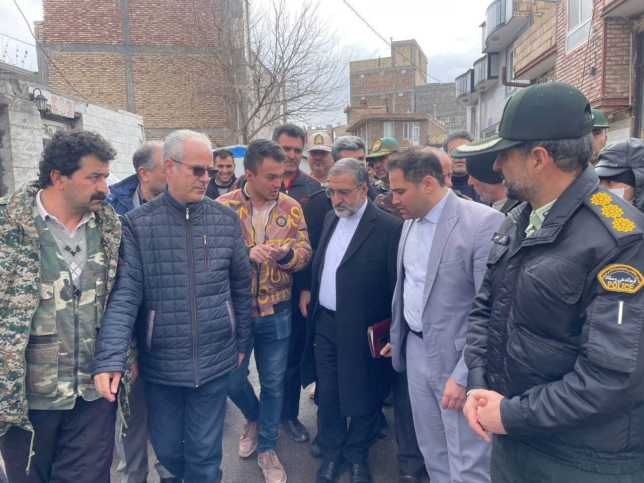 آلبوم تصویری/ بازدید رئیس دفتر رئیس جمهور از مناطق زلزله زده شهرستان خوی