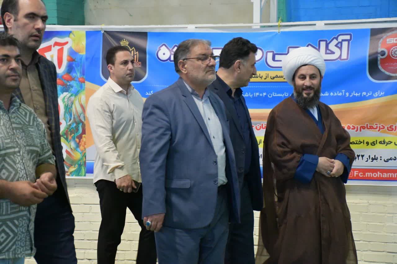 بازدید فرماندار ویژه شهرستان خوی از روند آمادهسازی سالن 2 هزار نفری شهید چمران