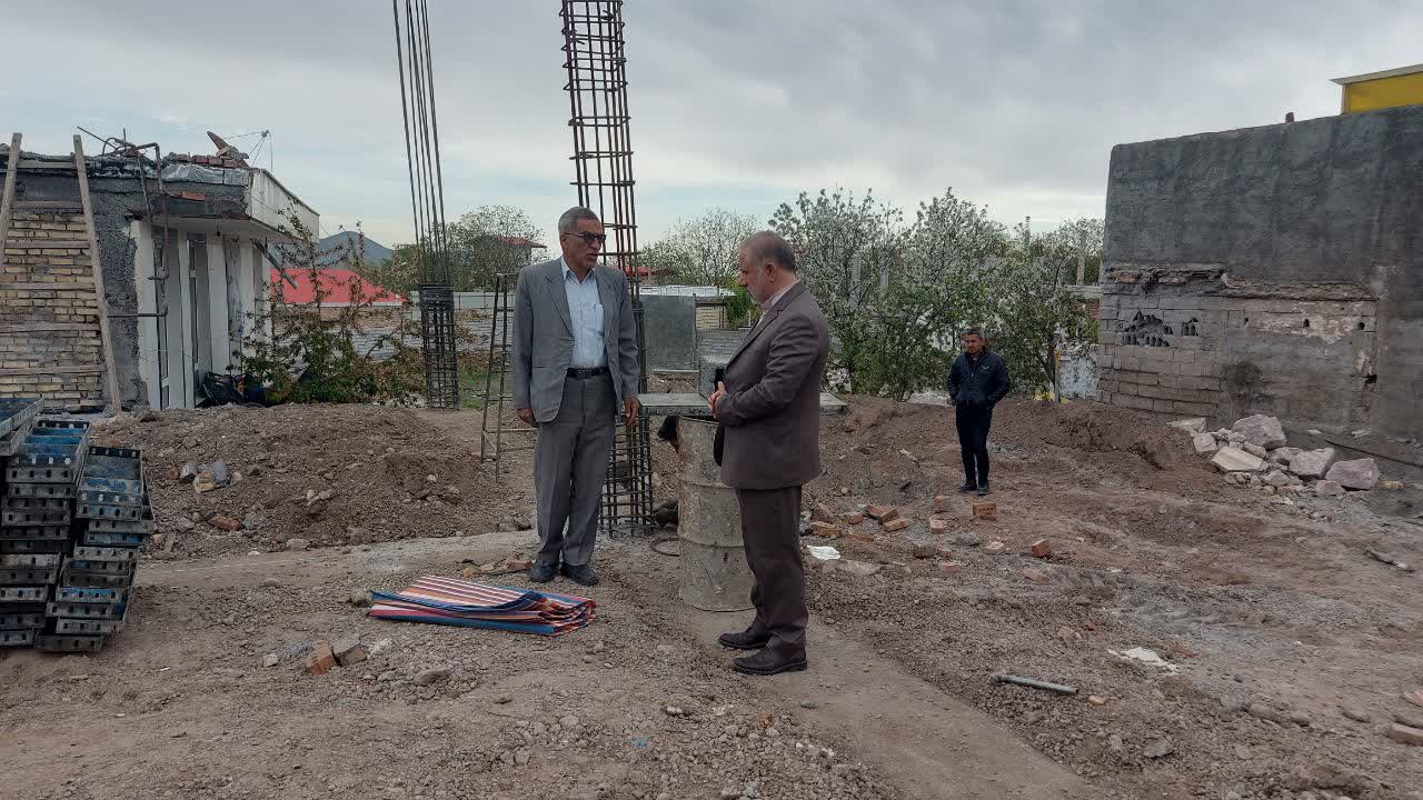 بررسی مسایل و مشکلات پیشرفت کار بازسازی شهر فیرورق