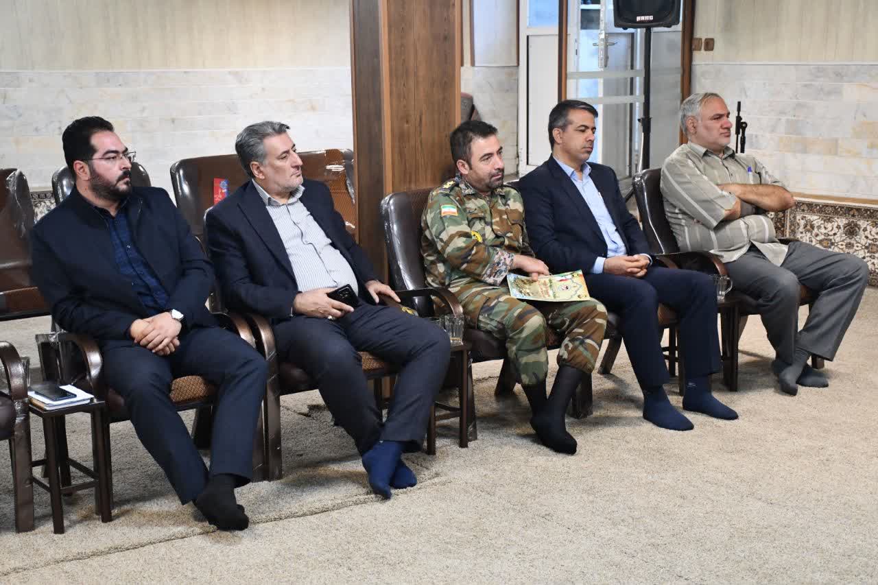 شهدا نماد پرافتخار هر شهر و روستا هستند