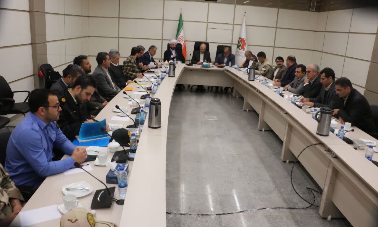 بازدید مدیرکل بازرسی استان، فرماندار و دادستان خوی از پایانه مرزی رازی