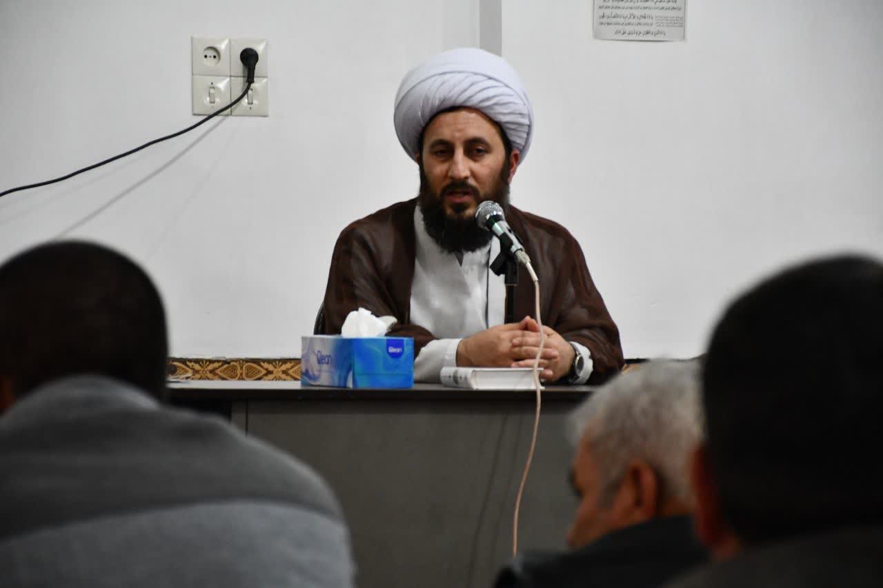بررسی مسایل و مشکلات شهر و بخش ایواوغلی