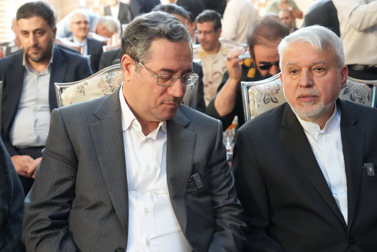 بازدید وزیر میراث فرهنگی و استاندار آذربایجان‌غربی از آرامگاه شمس تبریزی