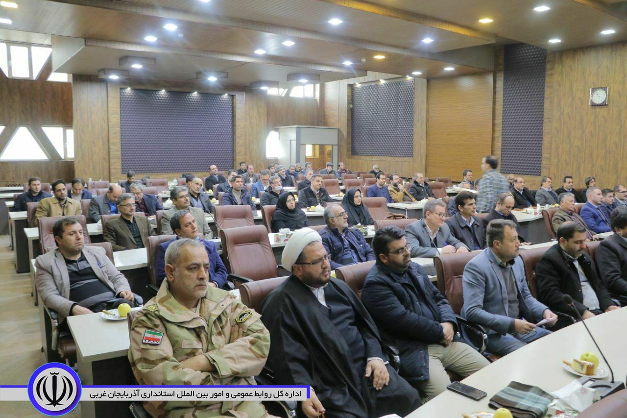 برگزاری جلسه شورای اداری شهرستان خوی