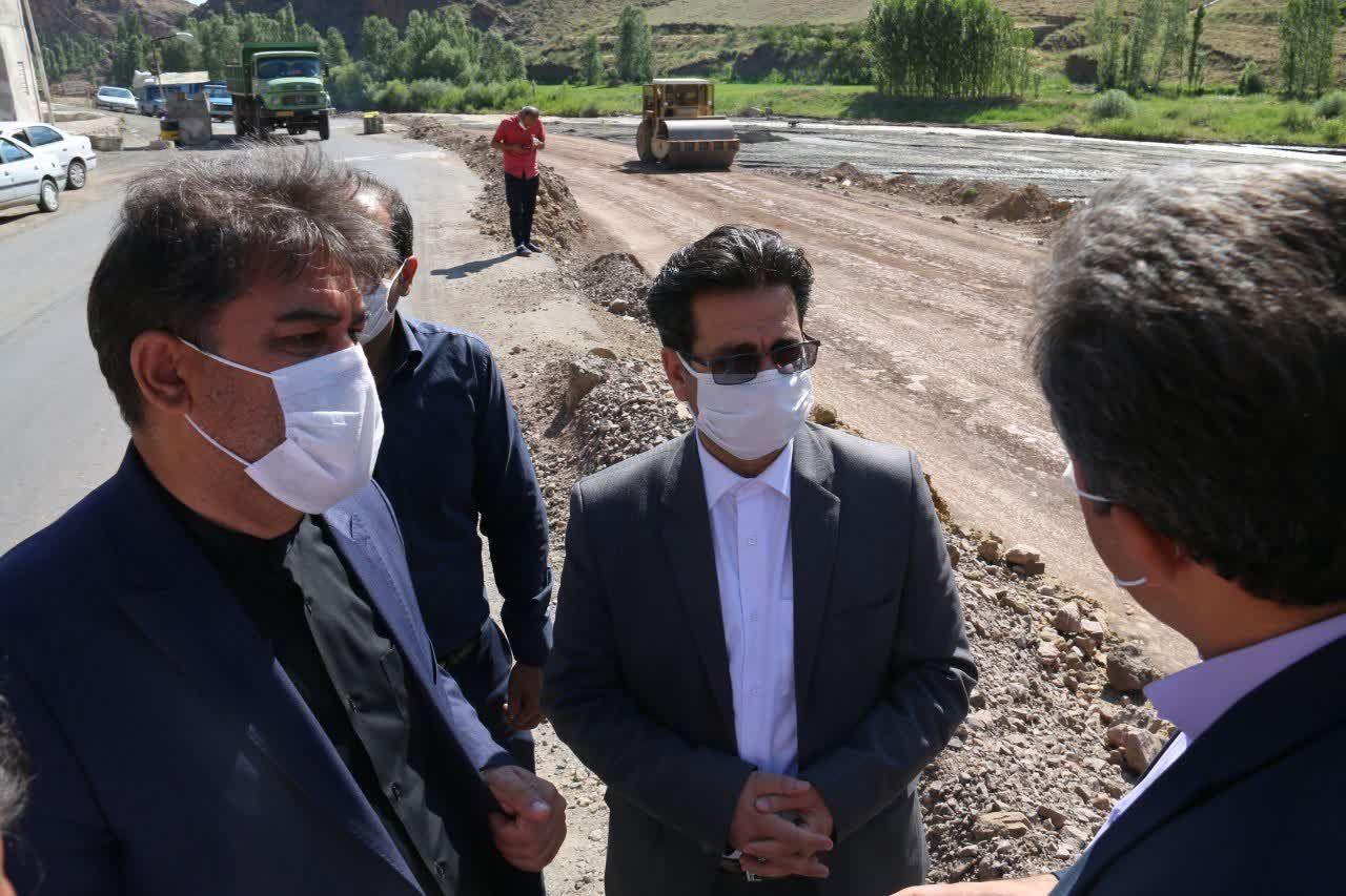 بررسی میزان پیشرفت پروژه بهسازی و تعریض محور خوی- قطور- رازی توسط تیموری سرپرست فرمانداری و نجف زاده نماینده مردم در مجلس