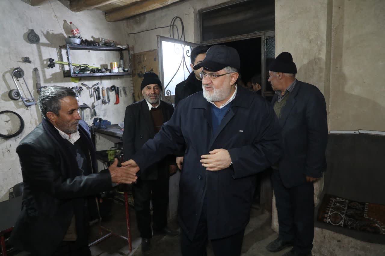 آلبوم تصویری/ بازدید شبانه استاندار آذربایجانغربی از مناطق زلزله زده روستای میری کندی خوی