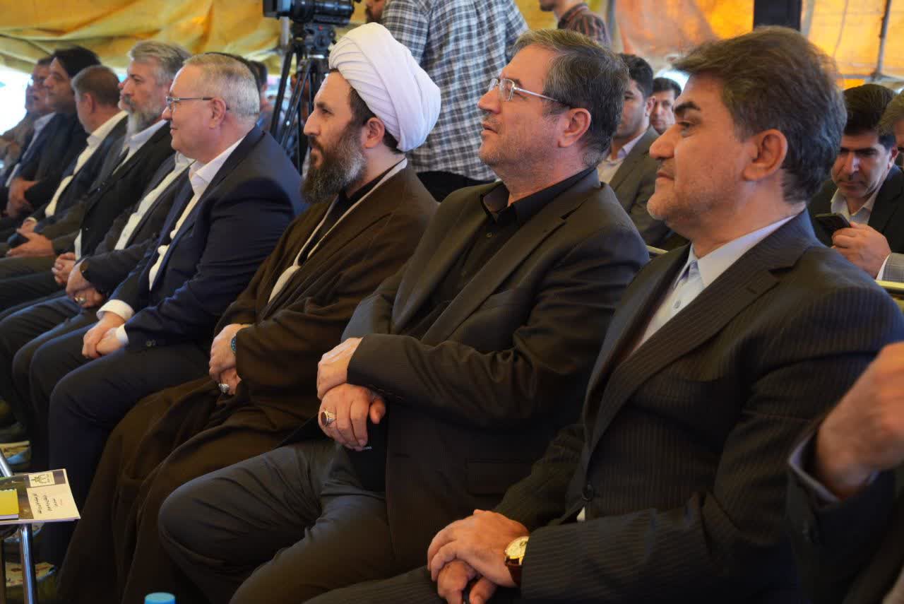 آغاز عملیات اجرایی پروژه گلخانه 50 هکتاری مزرعه مهر وطن در شهرستان خوی