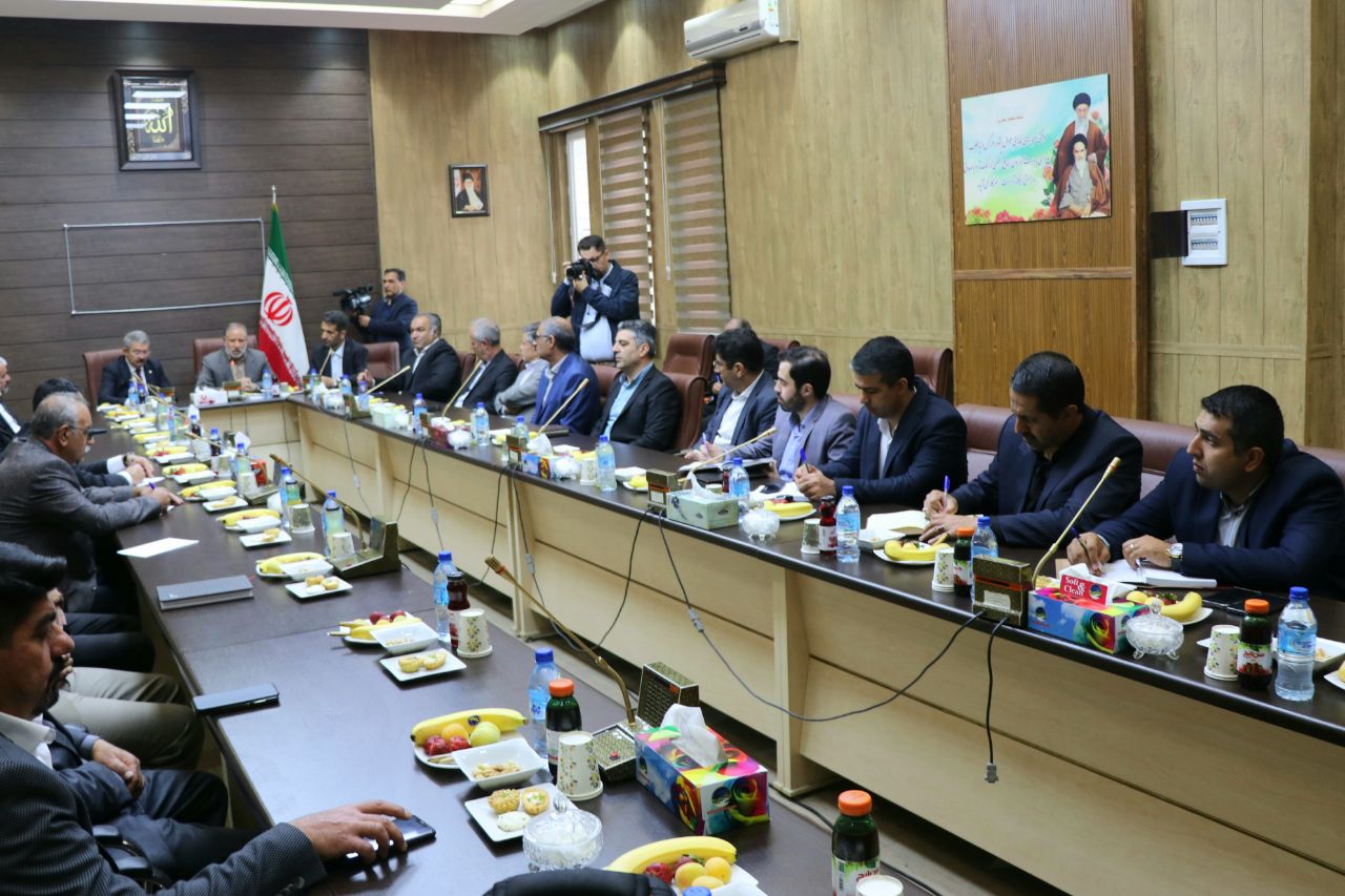 دیدار رئیس و اعضای اتاق بازرگانی و صنایع استان وان ترکیه با فرماندار ویژه شهرستان خوی