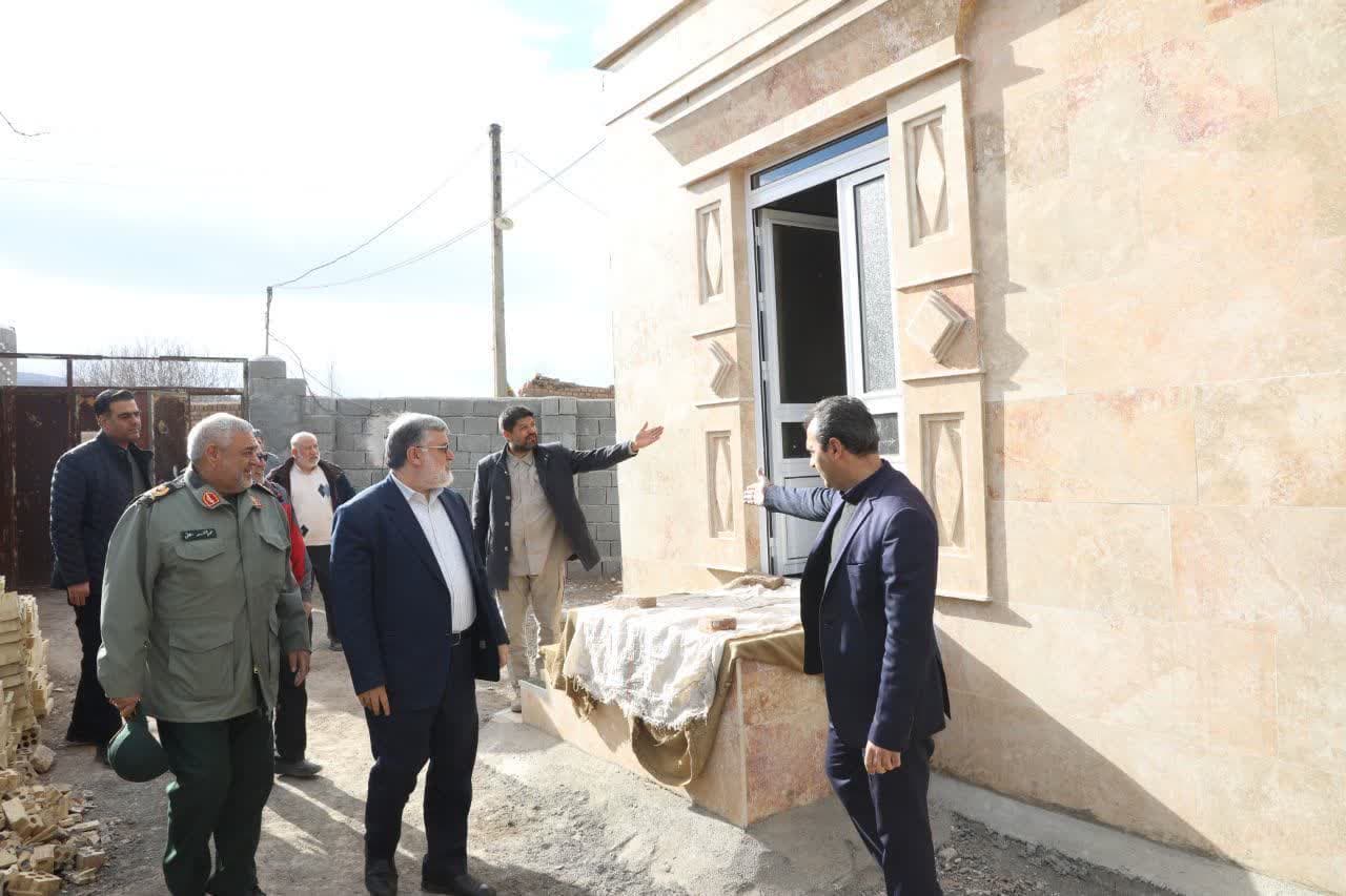 آلبوم تصویری / بازدید استاندار آذربایجانغربی از روند بازسازی مناطق زلزله زده شهرستان خوی