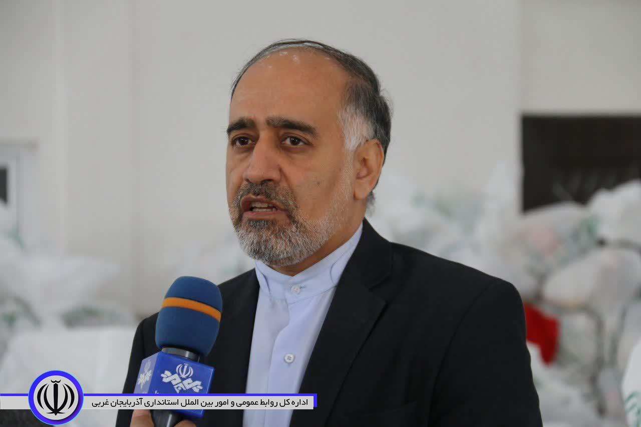 فرماندار شهرستان خوی از توزیع 5000 بسته غذایی و بهداشتی به ارزش 15 میلیارد ریال میان مردم زلزله زده بخش قطور خبر داد.