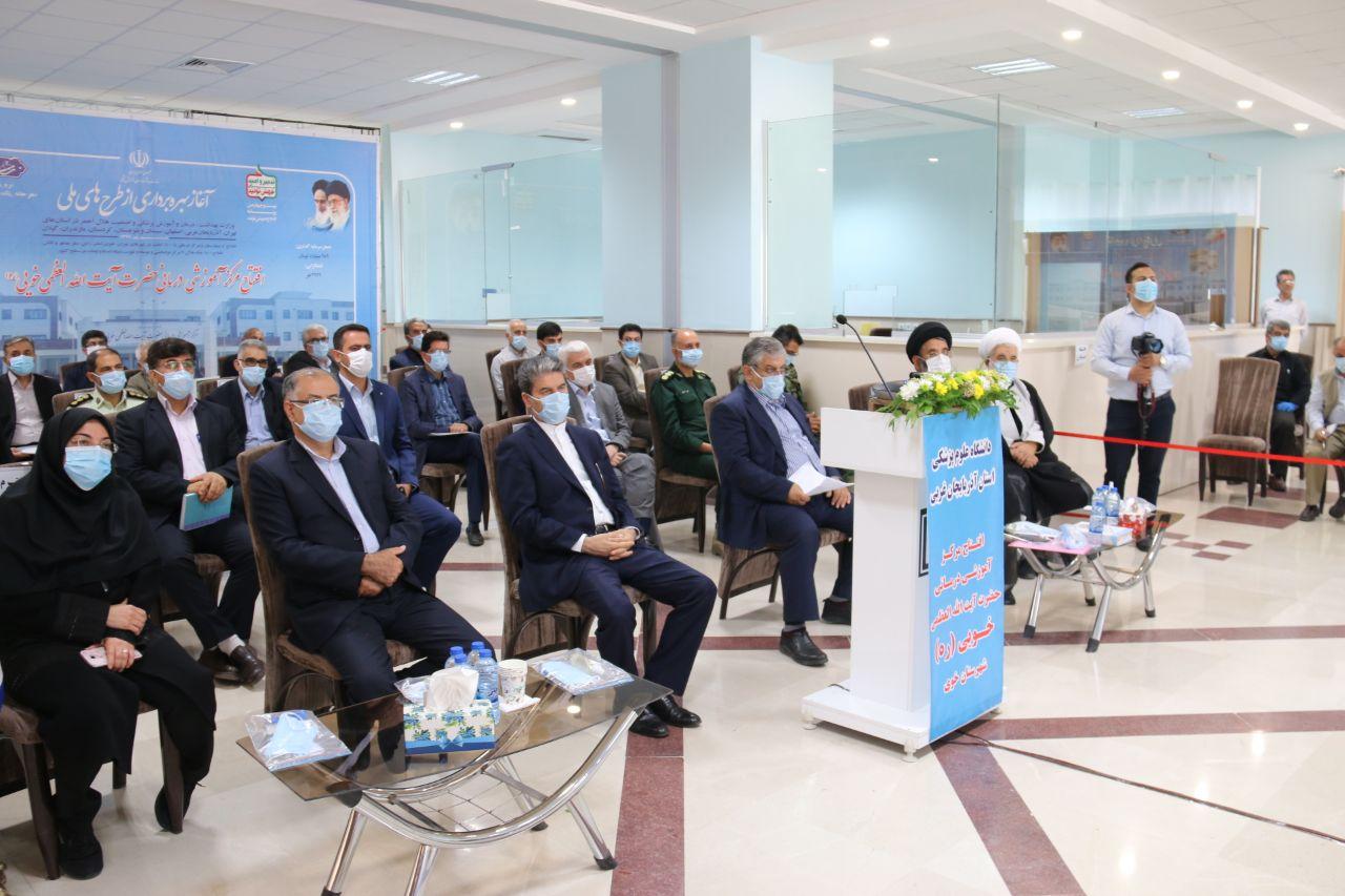 افتتاح بیمارستان 295 تختخوابی آیت الله خوئی شهرستان خوی به صورت ویدئو کنفرانس توسط رئیس جمهور