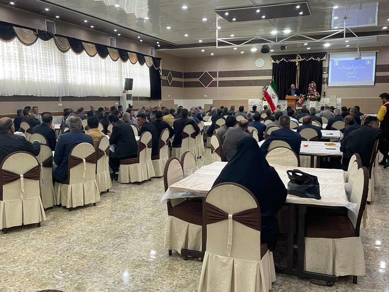 برگزاری همایش گرامیداشت روز شوراها در خوی