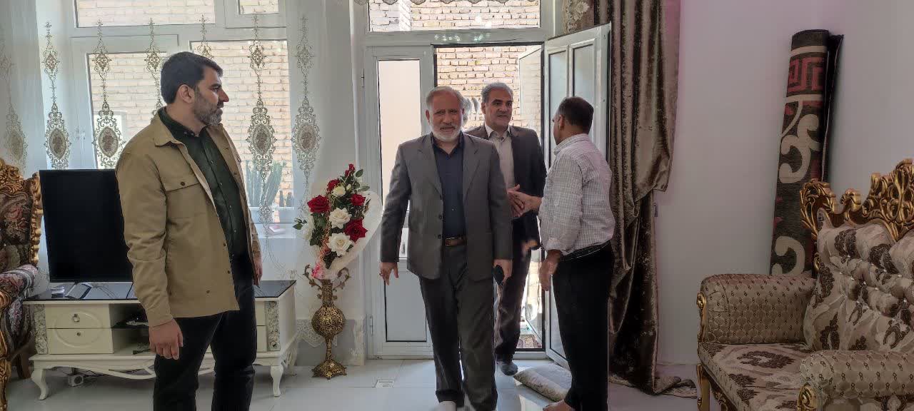آلبوم تصویری/ بازدید میدانی معاون توسعه روستایی، مناطق محروم و عشایر ریاست جمهوری از روند بازسازی مناطق زلزلهزده خوی