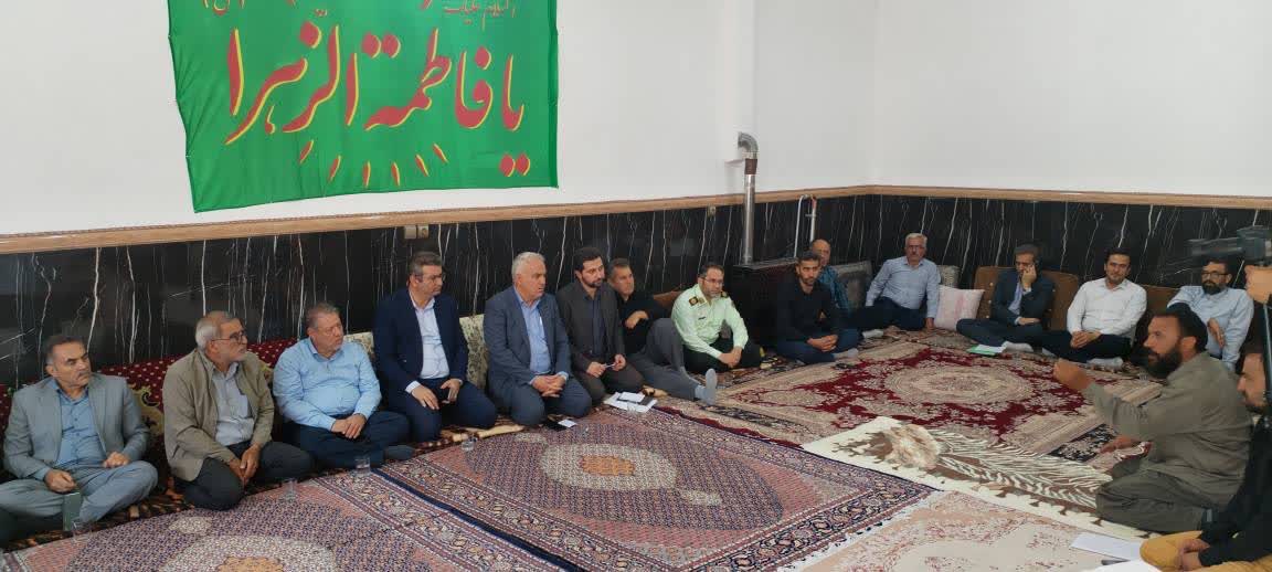 بررسی مسائل و مشکلات بخش فیرورق با حضور سرپرست فرمانداری خوی