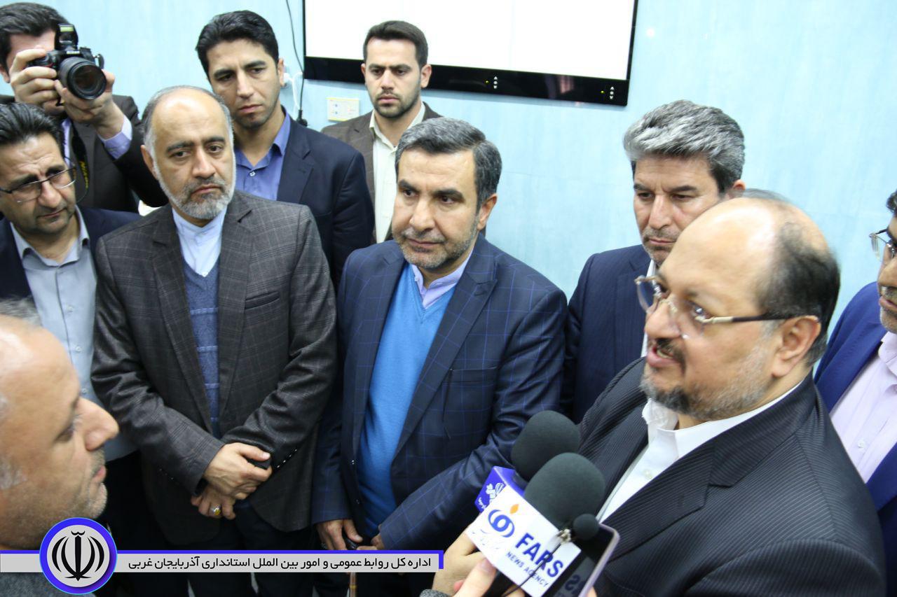 در هفتمین روز از دهه مبارک فجر : افتتاح بیمارستان 32 تخت خوابی تامین اجتماعی توسط دکتر شریعتمداری وزیر تعاون، کار و رفاه اجتماعی