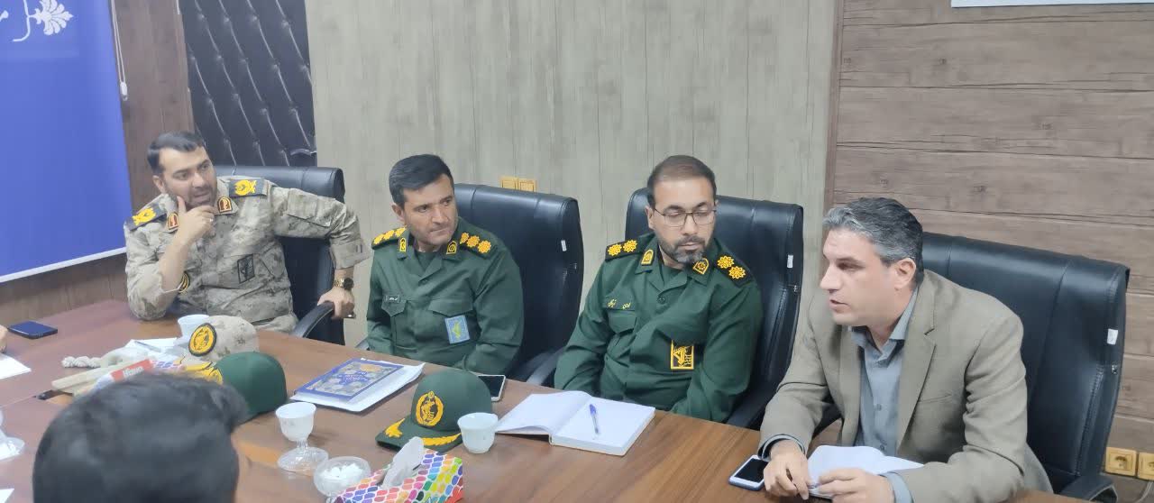 جلسه هماهنگی برنامههای محرومیتزدایی بسیج سازندگی سپاه خوی برگزار شد