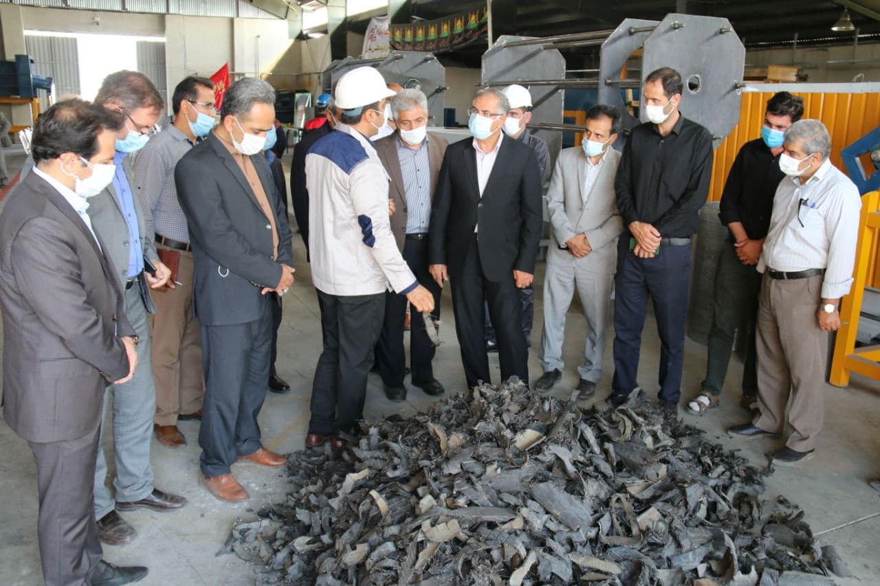 افتتاح واحد تولیدی انواع محصولات لاستیکی و کفپوش بمناسبت هفته دولت با حضور فرماندار ویژه شهرستان خوی