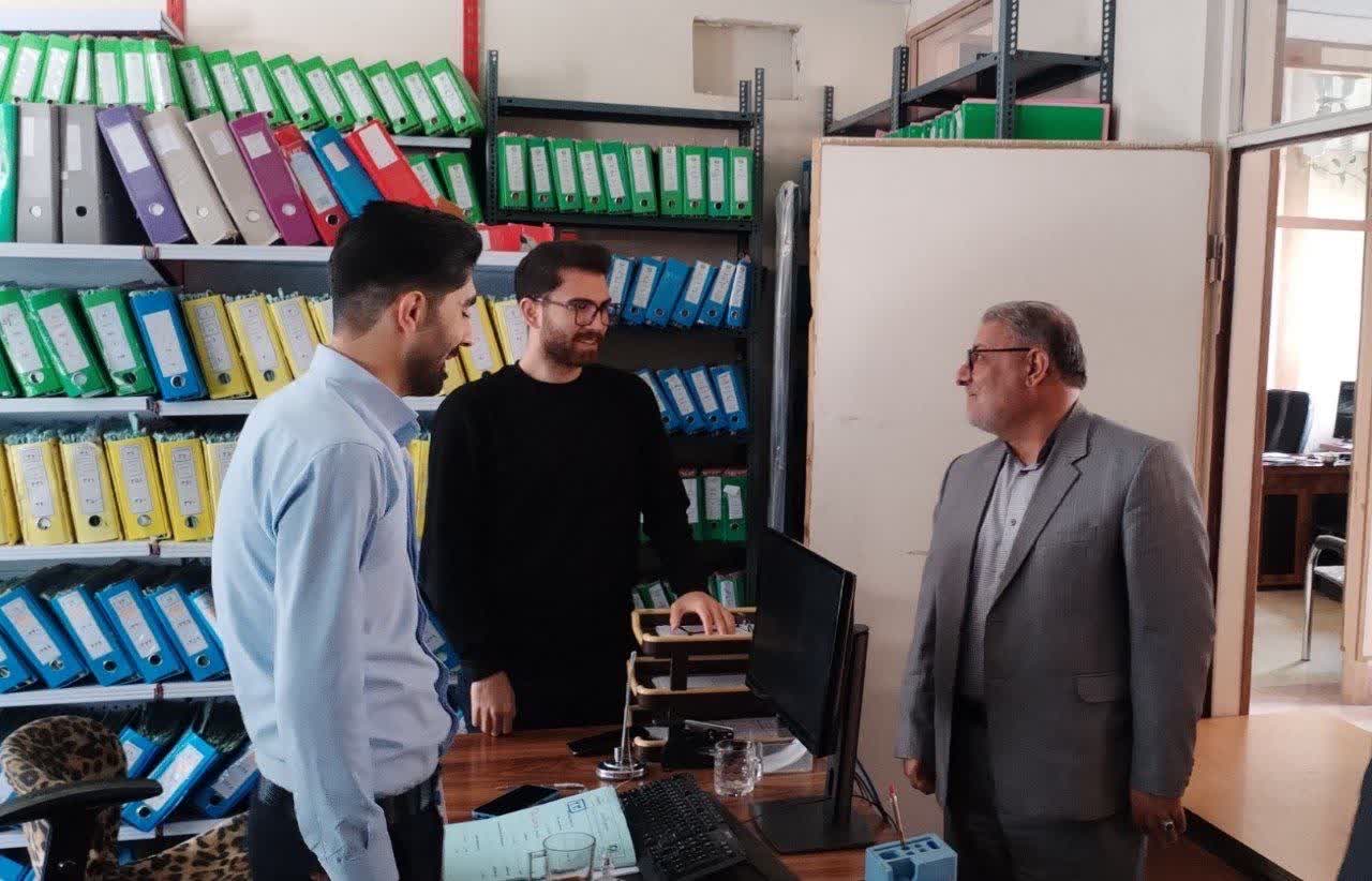 بازدید سرزده فرماندار از بنیاد مسکن انقلاب اسلامی شهرستان خوی