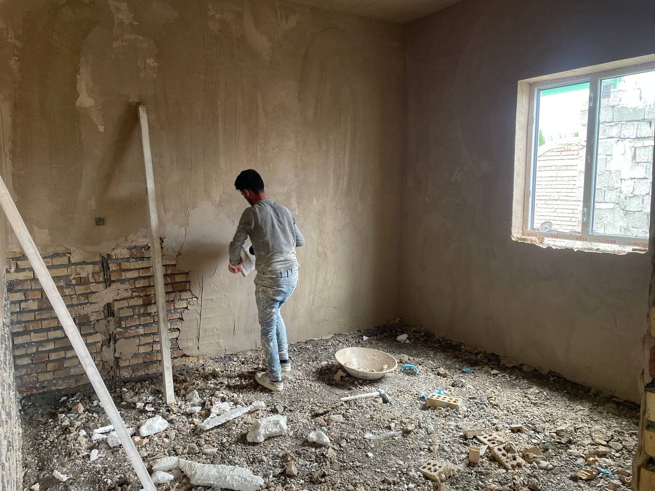 مدیریت انقلابی و بازسازی جهادی مناطق زلزله زده زده روستای زاویه حسن خان