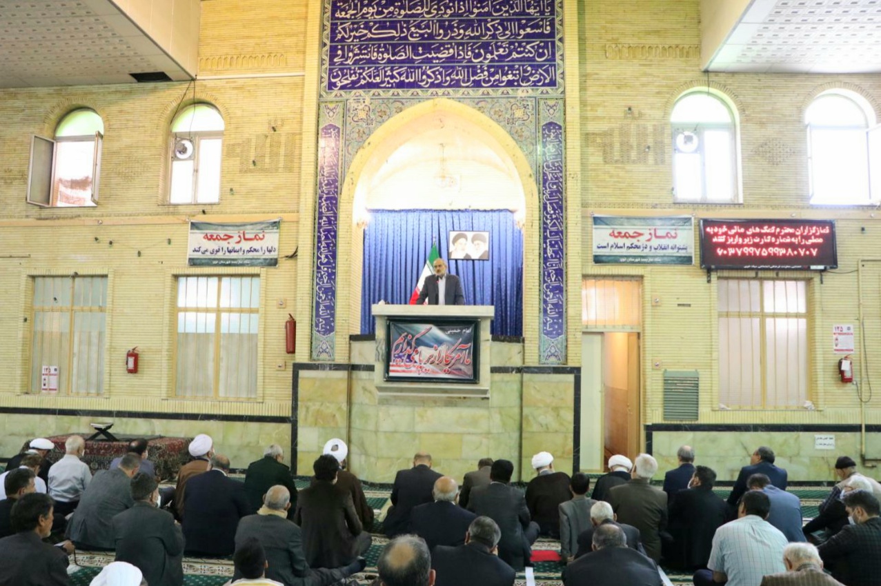 برپایی آیین عبادی سیاسی نماز جمعه شهرستان خوی با حضور معاون پارلمانی رئیس جمهور