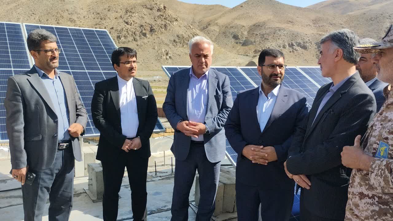 افتتاح همزمان 16 نیروگاه خورشیدی در روستاهای خوی