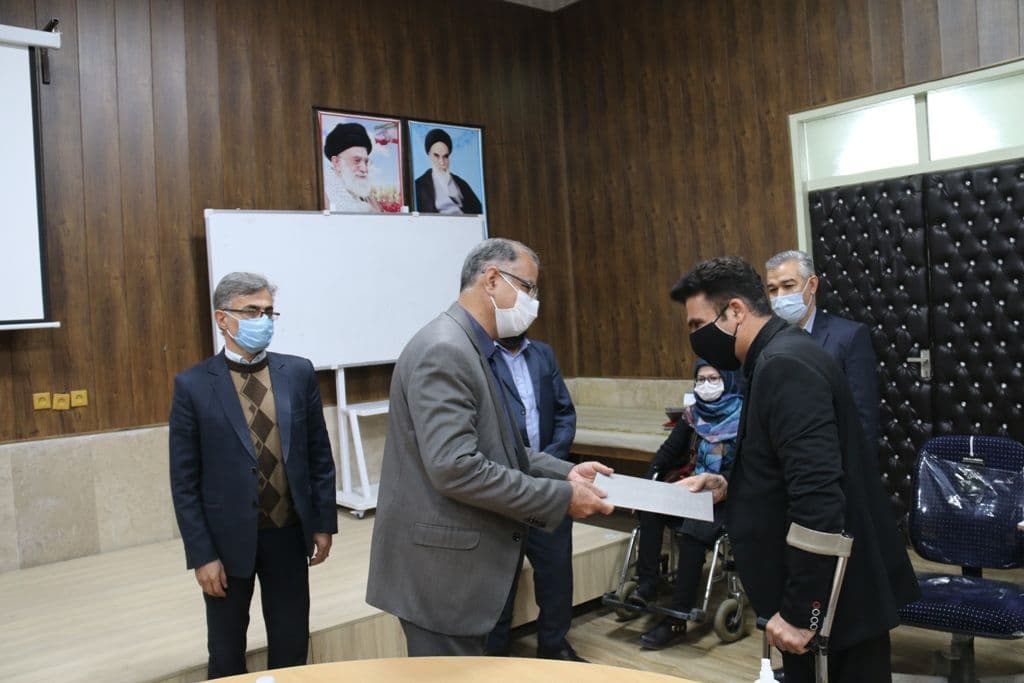 دیدار معاون استاندار و فرماندار ویژه شهرستان خوی با معلولان