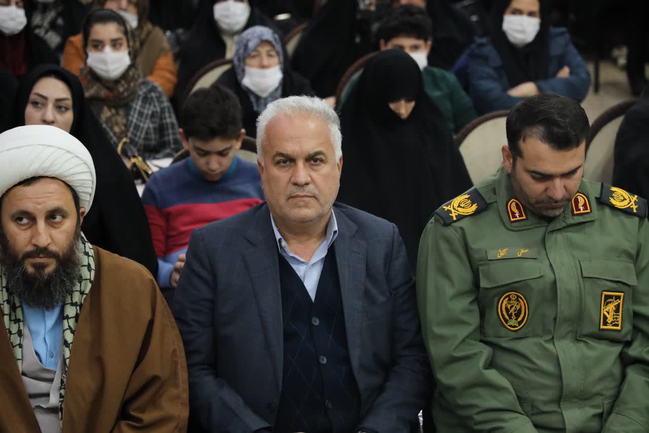 تجلیل از بانوان شاخص خوی در آیین گرامیداشت روز زن و مقام مادر