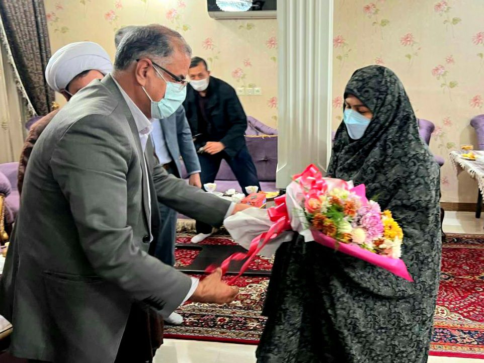 دیدار فرماندار ویژه شهرستان خوی با جانبازان سرافراز