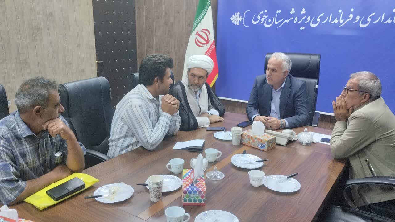 برگزاری ملاقات مردمی معاون استاندار و فرماندار ویژه شهرستان خوی