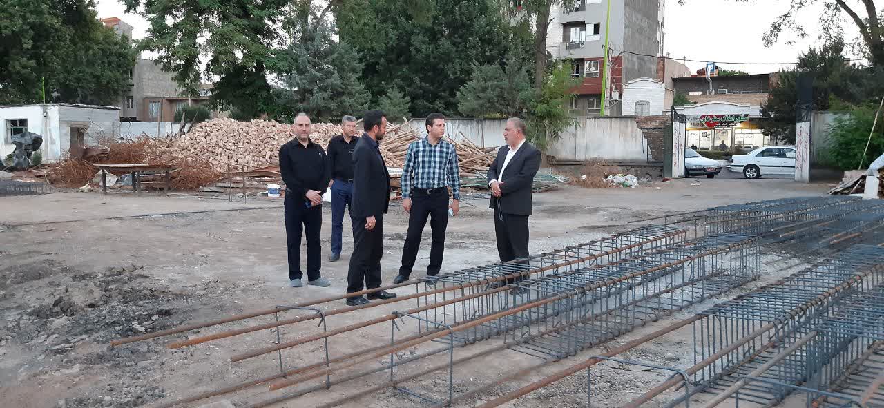 بازدید میدانی فرماندار خوی از عملیات احداث مدارس در شهر خوی و فیرورق