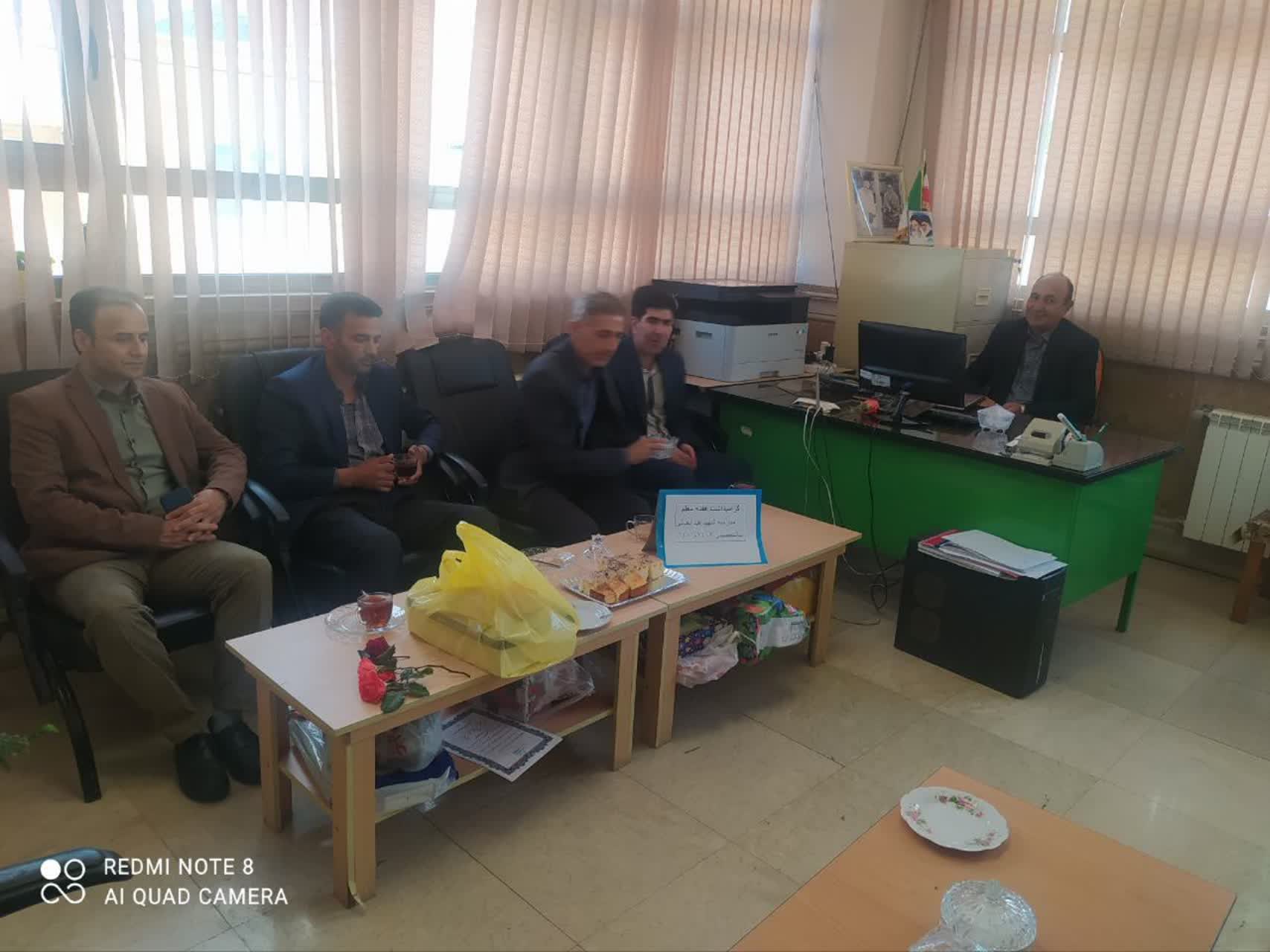 حضور بخشدار ایواوغلی در مدارس بخش