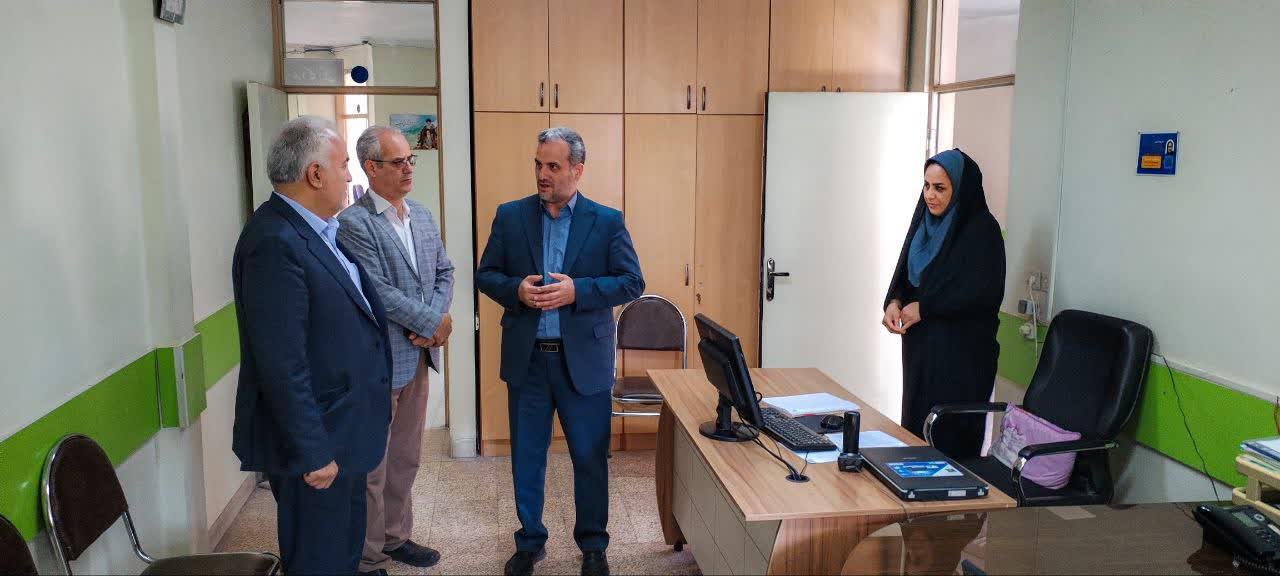 بازدید سرپرست فرمانداری از اداره بنیاد شهید و امور ایثارگران شهرستان خوی