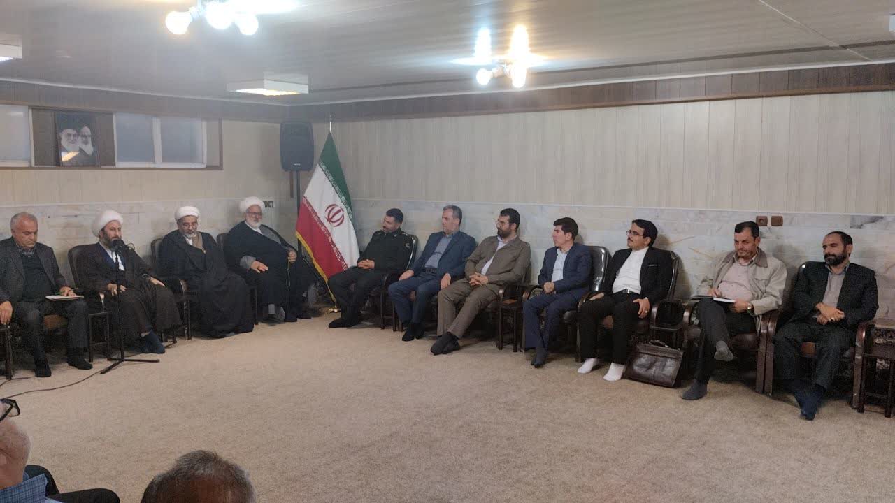 برگزاری جلسه شورای هماهنگی تبلیغات اسلامی شهرستان خوی با محوریت برنامههای ایام فاطمیه و 13 آبان