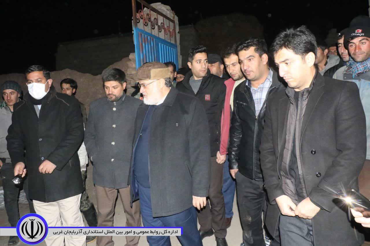 آلبوم تصویری/ بازدید شبانه استاندار آذربایجانغربی از مناطق زلزله زده خوی