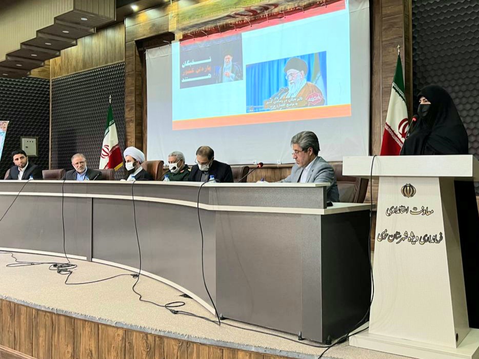 برگزاری نشست هم اندیشی فرماندار خوی با نخبگان