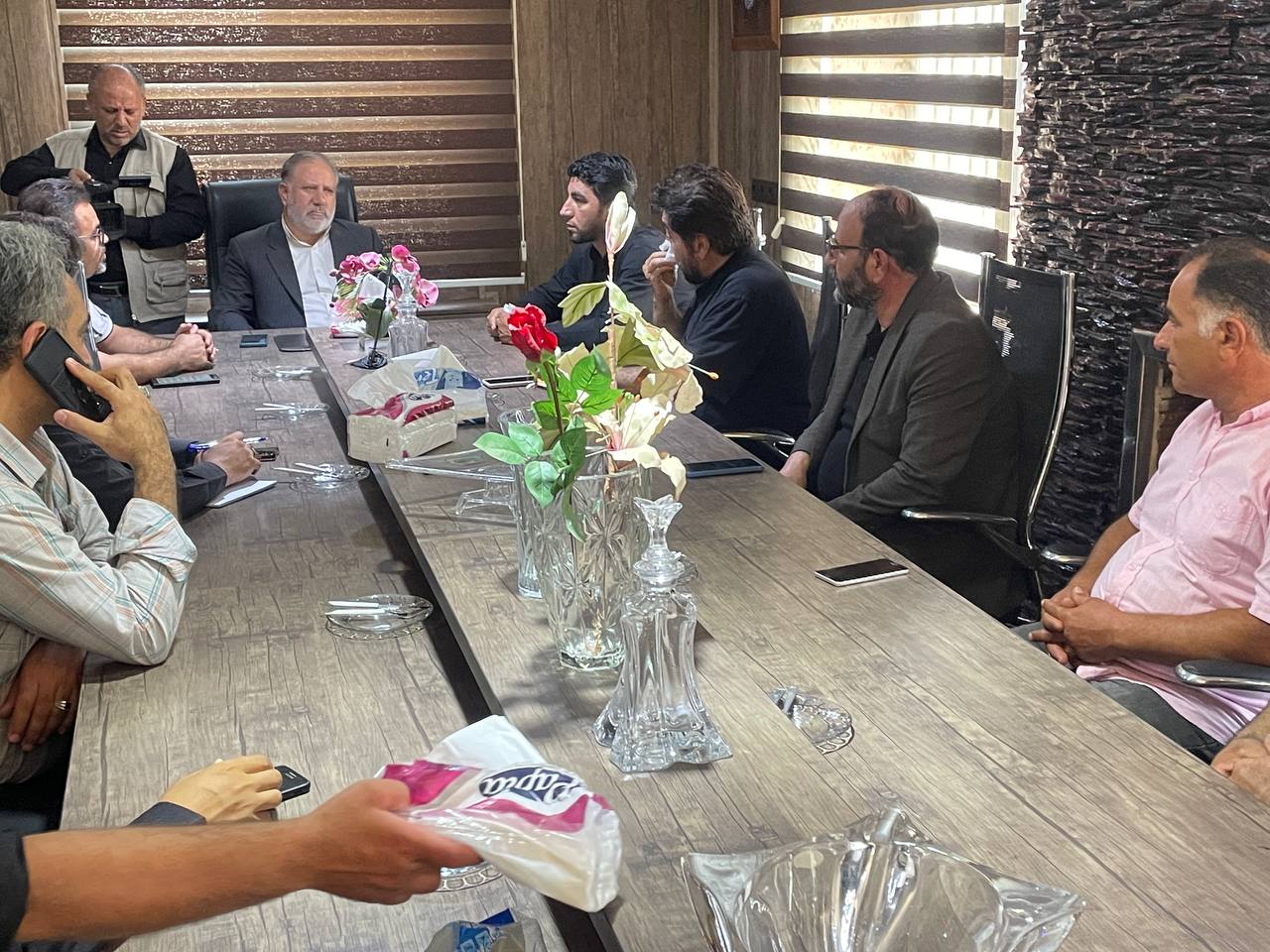 بازدید فرماندار ویژه خوی از کارخانه آرد سپید شانلی خوی