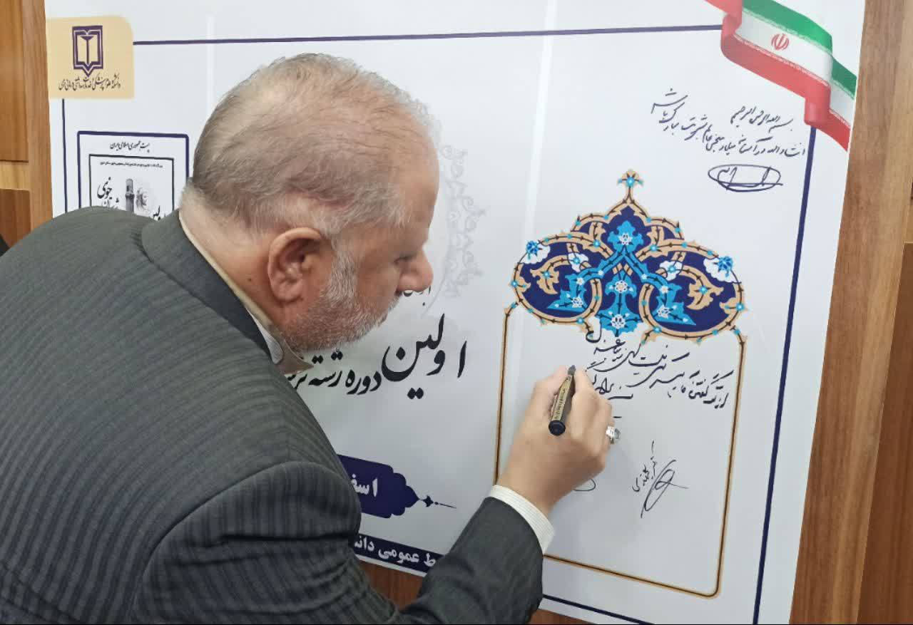 100 عمل جراحی در اوج بحران زلزله در مراکز درمانی خوی انجام شد