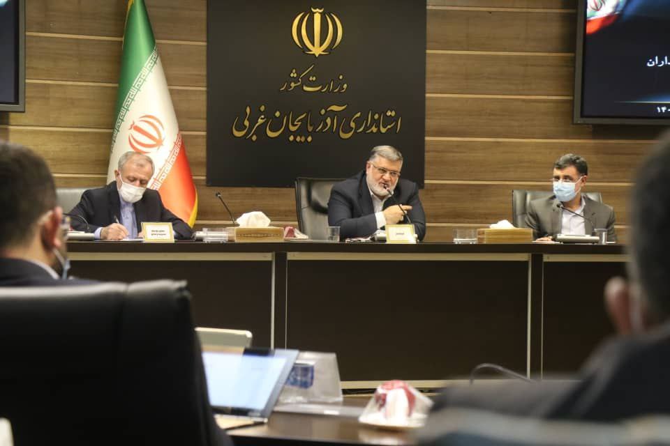 برگزاری نشست فرمانداران استان