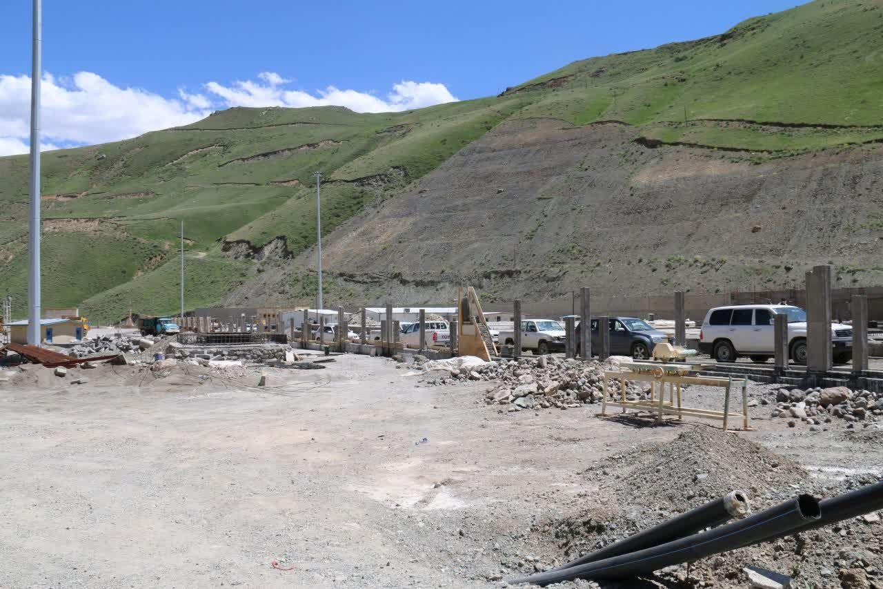 بازدید محمدمهدی شهریاری استاندار آذربایجان غربی و فرماندار شهرستان خوی از روند احداث پایانه رازی