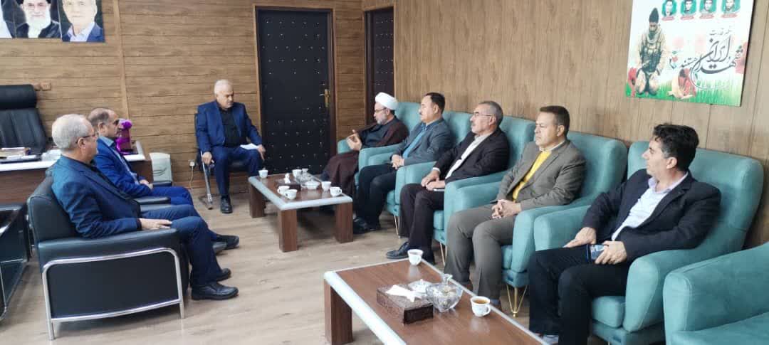 دیدار رئیس جدید زندان مرکزی خوی با فرماندار ویژه شهرستان خوی