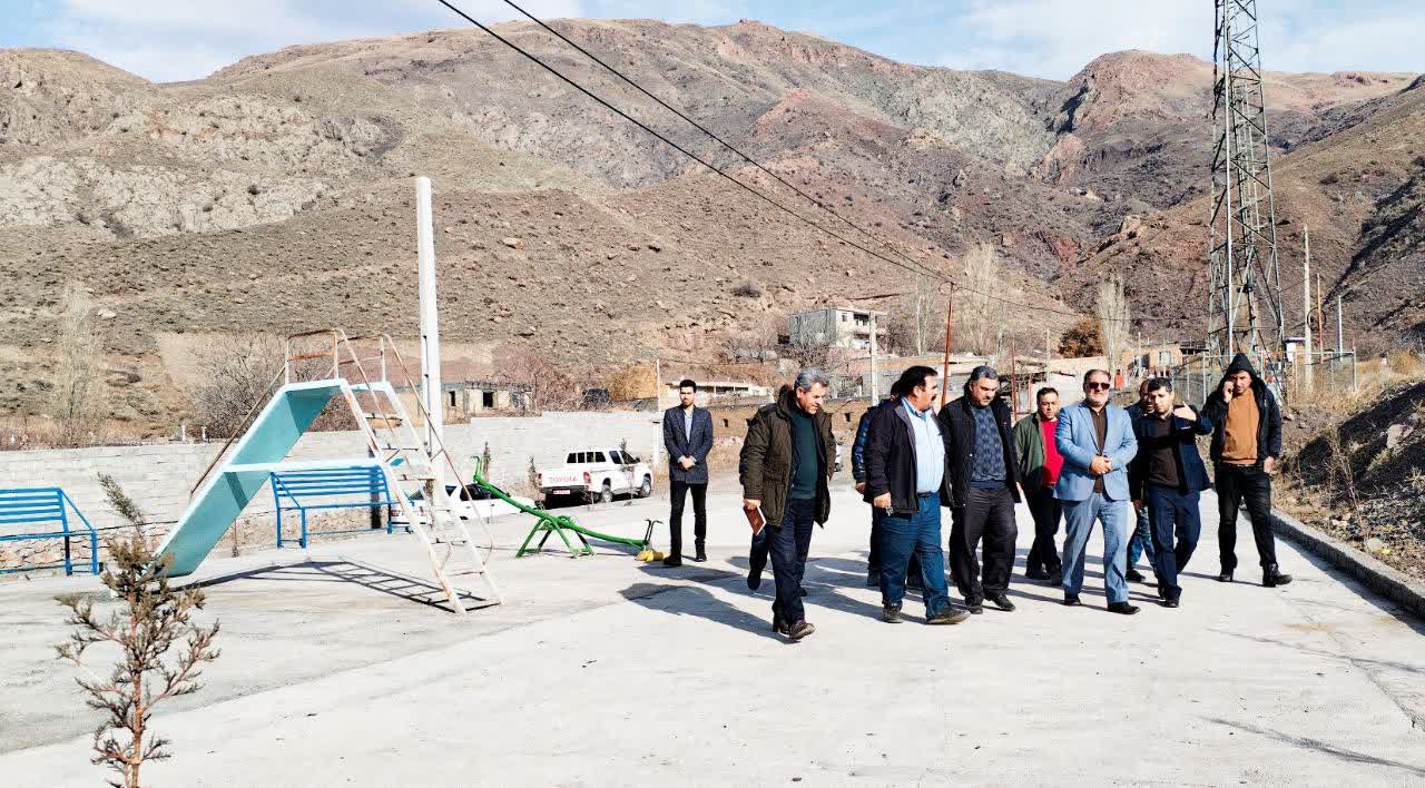 بررسی مسائل و مشکلات روستاهای بخش فیرورق