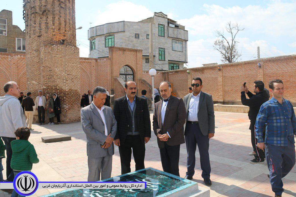 بازدید فرماندار شهرستان خوی از پایگاههای اورژانس جاده ای و هلال احمر